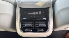 Volvo XC60 2.0 B5P Plus Dark 5dr AWD Geartronic Petrol Estate